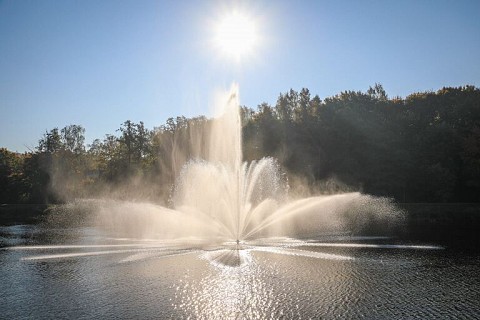 fontanna-na-zbiorniku-retencyjnym Gdańsk-srebrniki